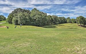 Fairway Retreat Camdenton Home w/ Resort Perks - Camdenton, Missouri
