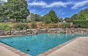 Fairway Retreat Camdenton Home w/ Resort Perks - Camdenton, Missouri