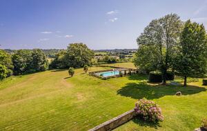Chateau La Guerinchie - Thiviers, France