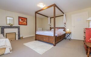 Chateau La Guerinchie - Thiviers, France