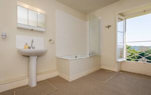 Chateau La Guerinchie - Thiviers, France