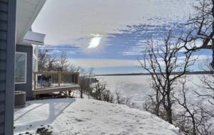 Newly Built Lakefront Cabin - Ninette, Canada