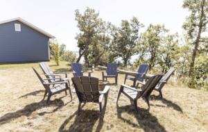 Newly Built Lakefront Cabin - Ninette, Canada
