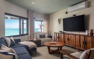 Luxe Caribbean Escape with Rooftop Views & Saltwater Pool - Isla Mujeres, Mexico