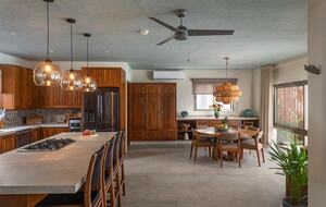 Luxe Caribbean Escape with Rooftop Views & Saltwater Pool - Isla Mujeres, Mexico