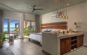 Luxe Caribbean Escape with Rooftop Views & Saltwater Pool - Isla Mujeres, Mexico