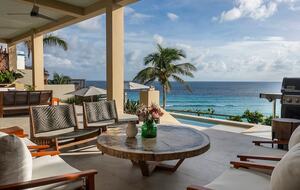 Luxe Caribbean Escape with Rooftop Views & Saltwater Pool - Isla Mujeres, Mexico