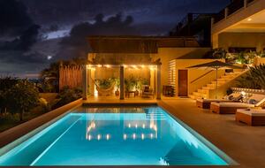Luxe Caribbean Escape with Rooftop Views & Saltwater Pool - Isla Mujeres, Mexico