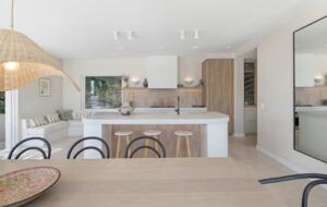 Chateau Hilltop - Sydney, Australia