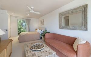 Chateau Hilltop - Sydney, Australia