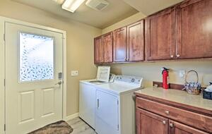 Deer Springs Retreat - Port Angeles, Washington