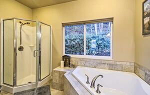 Deer Springs Retreat - Port Angeles, Washington