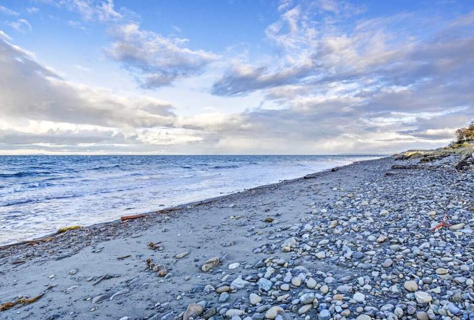 Deer Springs Retreat - Port Angeles, Washington