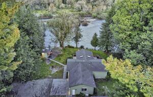 Emerald River Retreat - Crescent City, California