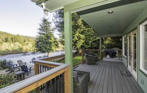 Emerald River Retreat - Crescent City, California