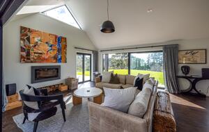 Oneroa Olive Estate - Waiheke Island, New Zealand