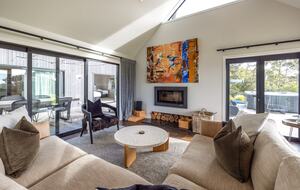 Oneroa Olive Estate - Waiheke Island, New Zealand