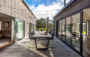 Oneroa Olive Estate - Waiheke Island, New Zealand