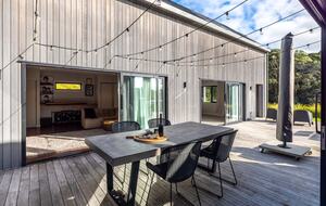 Oneroa Olive Estate - Waiheke Island, New Zealand