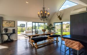 Oneroa Olive Estate - Waiheke Island, New Zealand