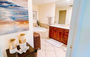 Luxurious and Spacious 4 bedroom at Minorca - New Smyrna Beach, Florida