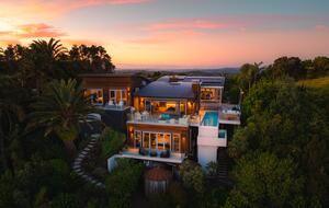 The House | Cloud 9 - Russell, New Zealand