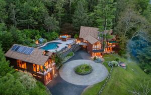 Le Colibri - Woodstock, New York