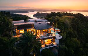 The House | Cloud 9 - Russell, New Zealand