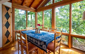 Le Colibri - Woodstock, New York