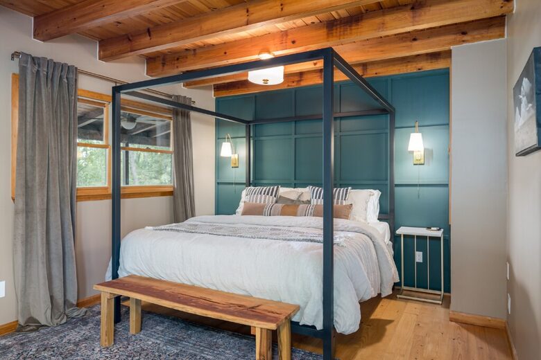 Blue Ridge Vista with Long-Range Mountain Views - Blue Ridge, Georgia