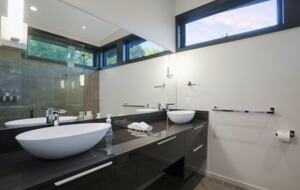 Kennisis Lake Cottage - Haliburton, Canada