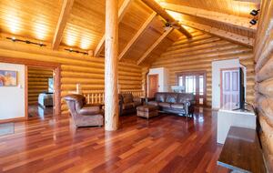 Black Horse Lodge - Fiddletown, California