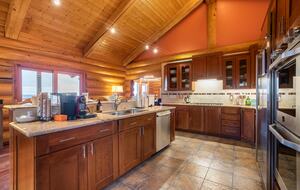 Black Horse Lodge - Fiddletown, California