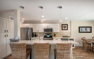 Vitamin Sea - Del Mar, California