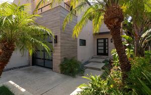 Vitamin Sea - Del Mar, California