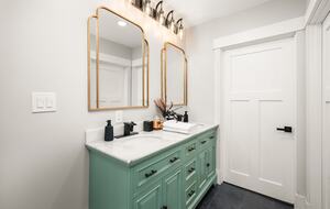 Walk to Foxburg/Riverfront - Parker, Pennsylvania