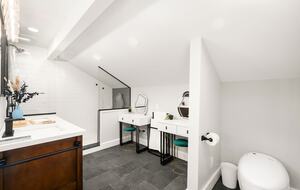 Walk to Foxburg/Riverfront - Parker, Pennsylvania