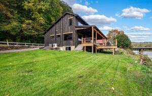 Walk to Foxburg/Riverfront - Parker, Pennsylvania