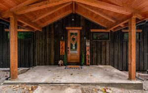 Walk to Foxburg/Riverfront - Parker, Pennsylvania