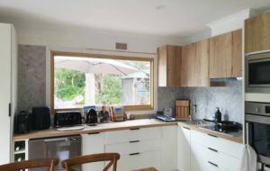 90 Mile Beach Luxury Escape - The Honeysuckles, Australia