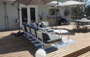 90 Mile Beach Luxury Escape - The Honeysuckles, Australia