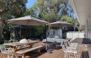 90 Mile Beach Luxury Escape - The Honeysuckles, Australia