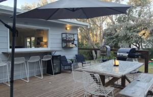 90 Mile Beach Luxury Escape - The Honeysuckles, Australia