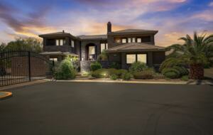 Las Vegas Mini Castle #2 (The Gambler) - Las Vegas, Nevada