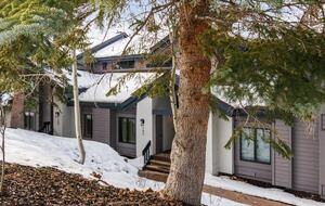 Deer Valley Luxury Ski-Out | Silver Lake Village - Park City, Utah