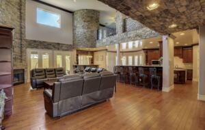 Las Vegas Mini Castle #2 (The Gambler) - Las Vegas, Nevada