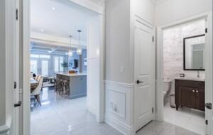 Executive Suburban Townhouse - Etobicoke, Canada