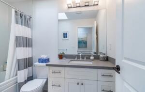 Executive Suburban Townhouse - Etobicoke, Canada