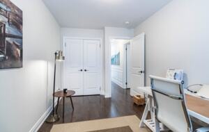 Executive Suburban Townhouse - Etobicoke, Canada