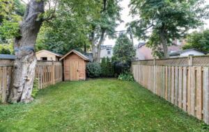 Executive Suburban Townhouse - Etobicoke, Canada